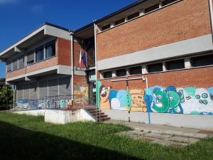 Ingresso scuola primaria Frosini